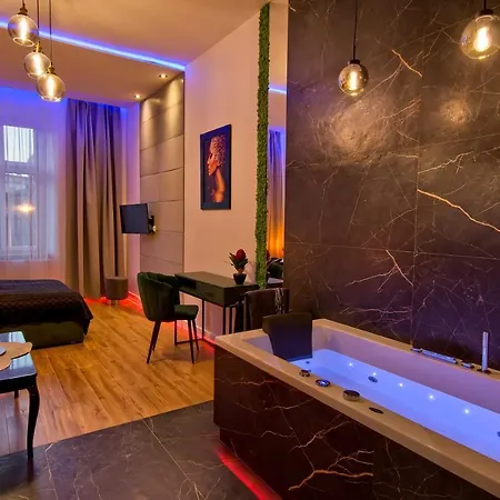 Apartament Czarny Z Jacuzzi Krakow Exterior photo